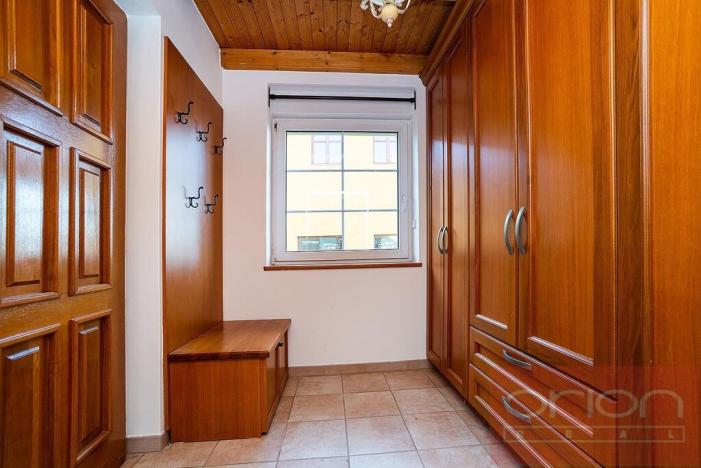 Pronájem rodinného domu, Praha - Řeporyje, Draženovská, 250 m2