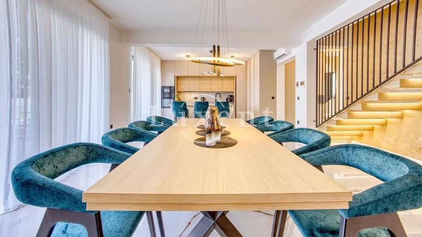 Prodej vily, Zadar, Chorvatsko, 234 m2