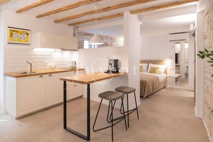 Prodej atypického bytu, Split, Chorvatsko, 77 m2