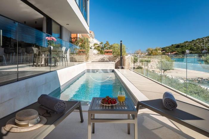 Prodej vily, Šibenik, Chorvatsko, 200 m2