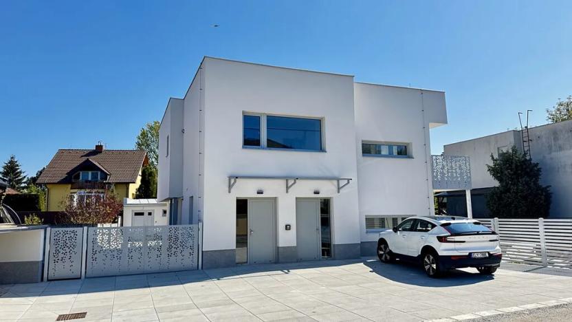 Pronájem bytu 3+kk, Mikulovice, Valčíkova, 85 m2