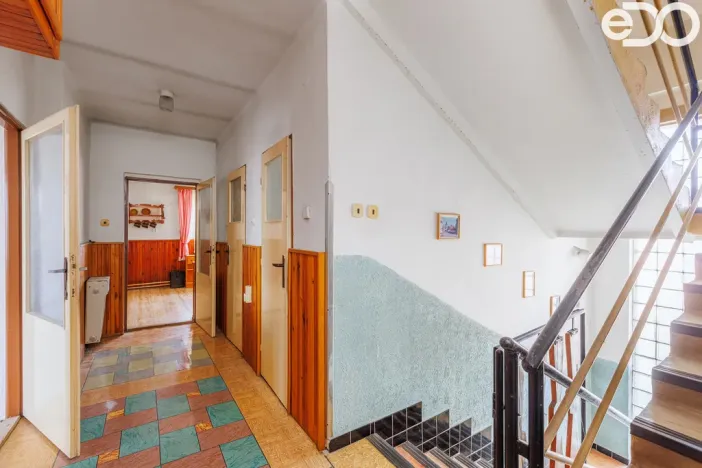 Prodej rodinného domu, Netřebice, 242 m2