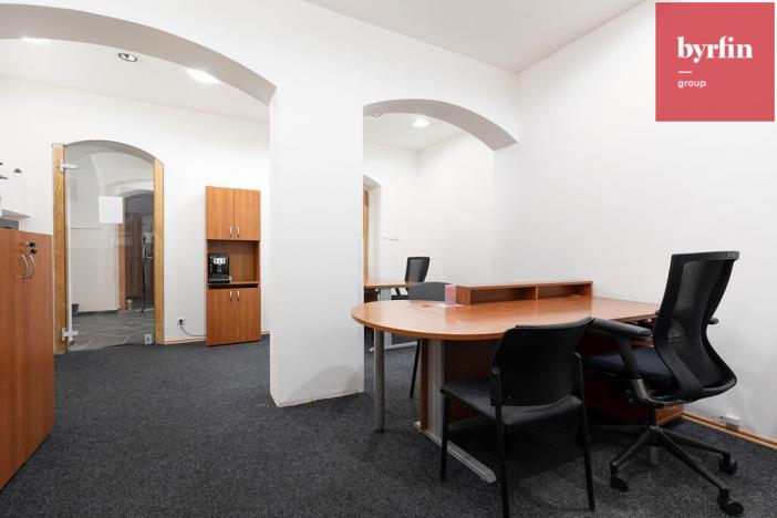 Prodej kanceláře, Opava, Dolní náměstí, 27 m2