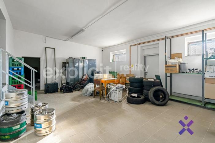 Prodej výrobních prostor, Šardice, 540 m2