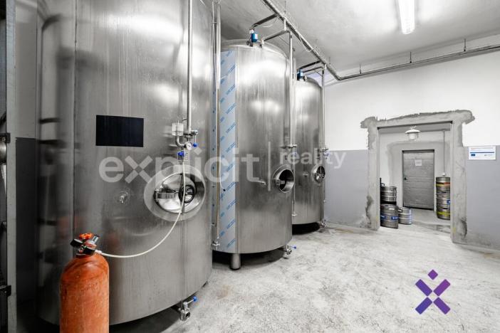 Prodej výrobních prostor, Šardice, 540 m2