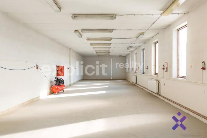 Prodej výrobních prostor, Šardice, 540 m2