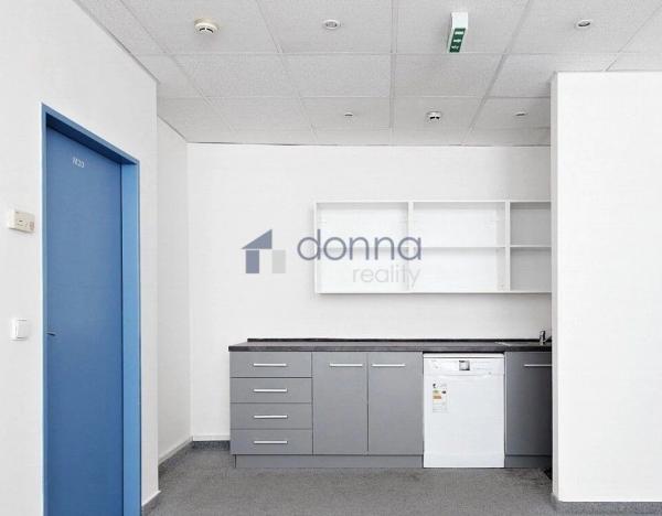 Pronájem kanceláře, Praha - Nové Město, Krakovská, 300 m2