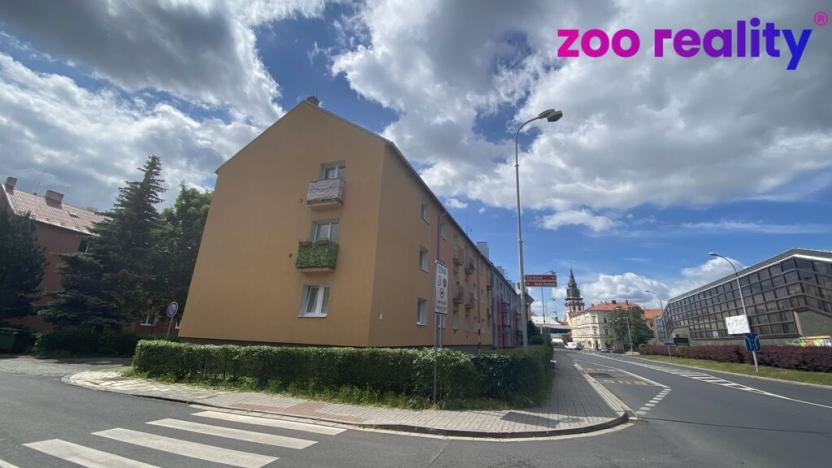 Pronájem bytu 2+1, Chomutov, Karla Buriana, 51 m2