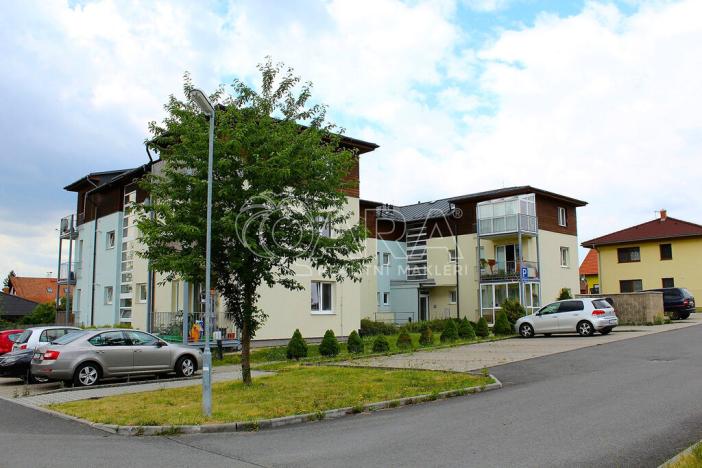 Pronájem bytu 2+kk, Dobříš, Bezová, 56 m2