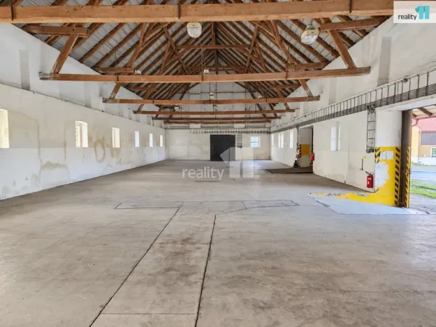 Pronájem skladu, Smidary - Červeněves, 410 m2