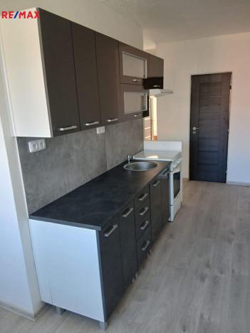 Pronájem bytu 2+1, Třebíč - Horka-Domky, Družstevní, 56 m2