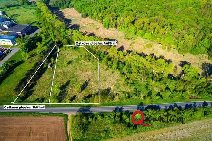 Prodej komerčního pozemku, Tišice, Mělnická, 6186 m2
