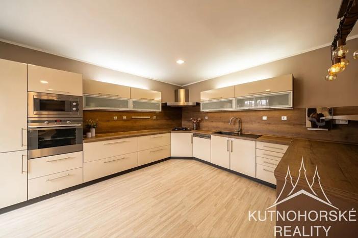 Prodej rodinného domu, Kutná Hora, Zvěřinova, 198 m2
