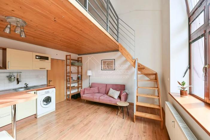 Pronájem atypického bytu, Praha - Libeň, Novákových, 44 m2
