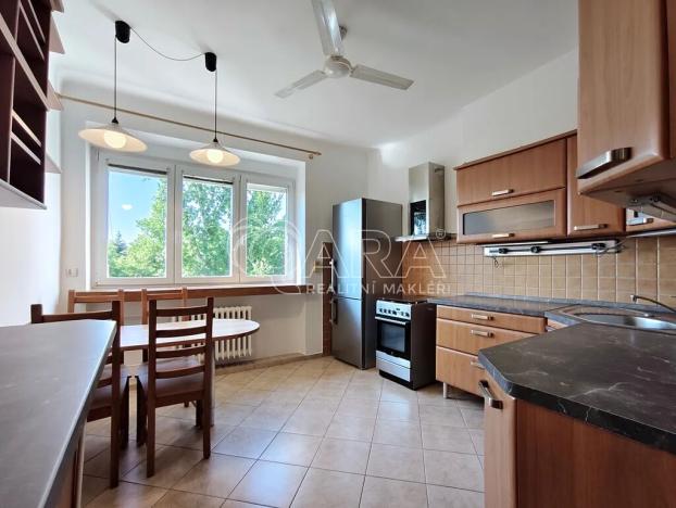 Pronájem bytu 1+1, Praha - Vršovice, Ruská, 54 m2