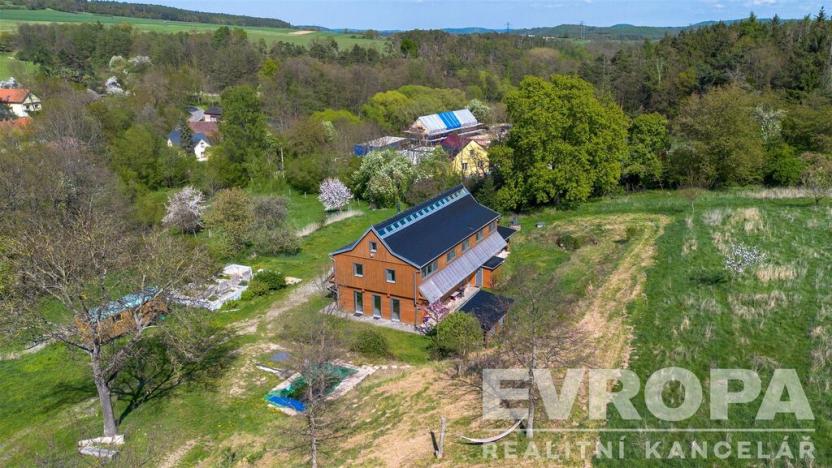 Prodej rodinného domu, Bojanovice - Senešnice, Senešnice, 260 m2