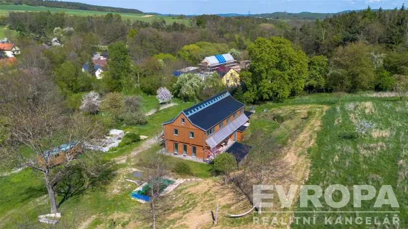 Prodej rodinného domu, Bojanovice - Senešnice, Senešnice, 260 m2