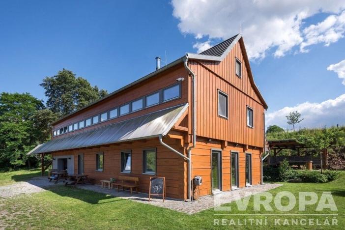 Prodej komerční nemovitosti, Bojanovice - Senešnice, Senešnice, 260 m2