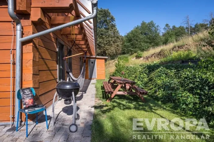 Prodej komerční nemovitosti, Bojanovice - Senešnice, Senešnice, 260 m2