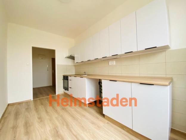 Pronájem bytu 2+1, Ostrava - Poruba, Hlavní třída, 61 m2