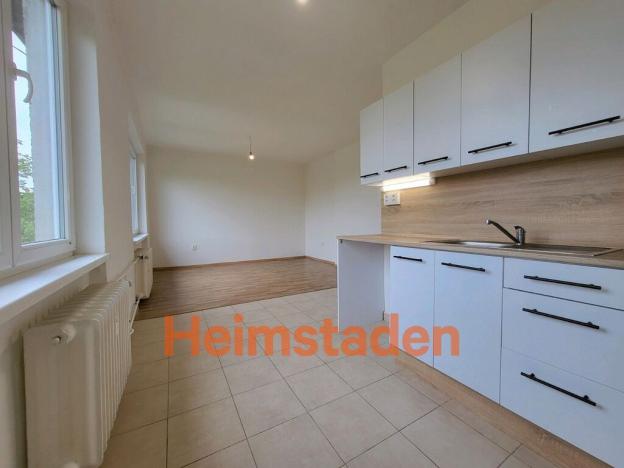 Pronájem bytu 3+kk, Havířov - Město, Dlouhá třída, 69 m2