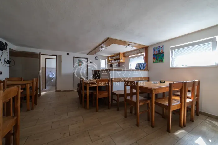 Prodej rodinného domu, Tachlovice, Olivová, 290 m2