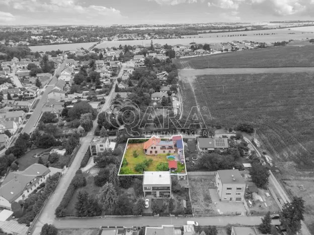 Prodej rodinného domu, Tachlovice, Olivová, 290 m2