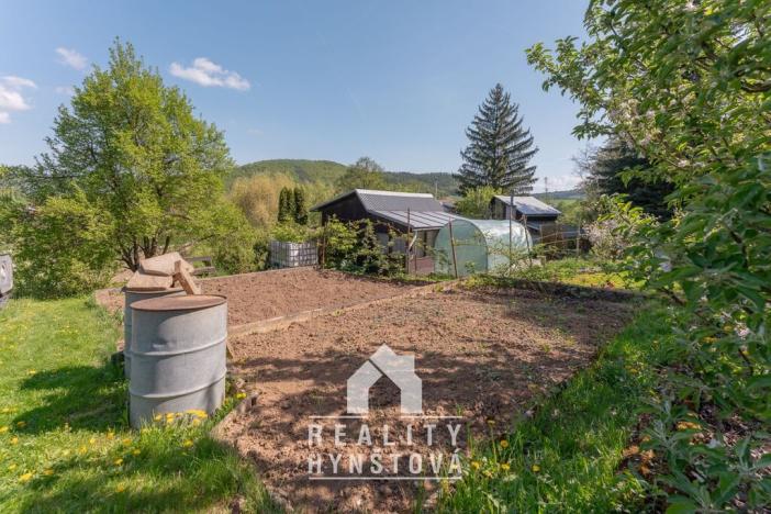 Prodej zahrady, Lomnička, 331 m2