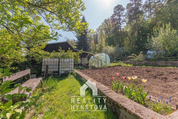 Prodej zahrady, Lomnička, 331 m2