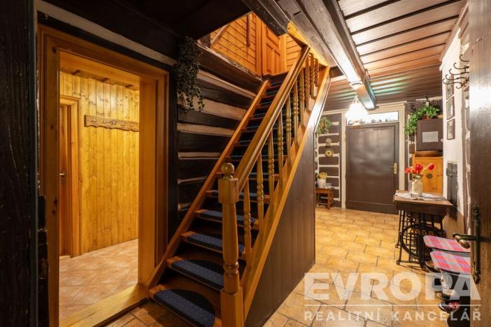 Prodej chalupy, Jestřabí v Krkonoších - Křížlice, Křížlice, 168 m2