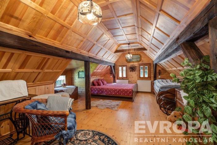 Prodej chalupy, Jestřabí v Krkonoších - Křížlice, Křížlice, 168 m2