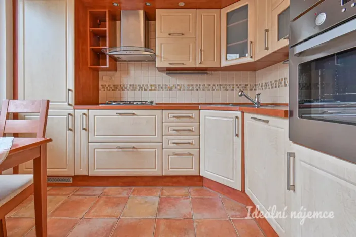 Pronájem bytu 1+1, Brno - Bystrc, Heyrovského, 34 m2