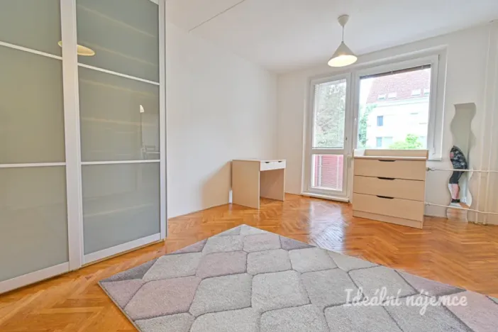 Pronájem bytu 1+1, Brno - Bystrc, Heyrovského, 34 m2