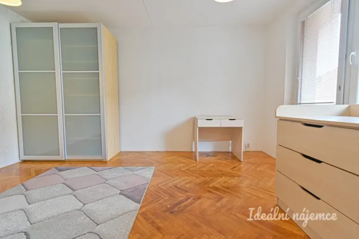 Pronájem bytu 1+1, Brno - Bystrc, Heyrovského, 34 m2