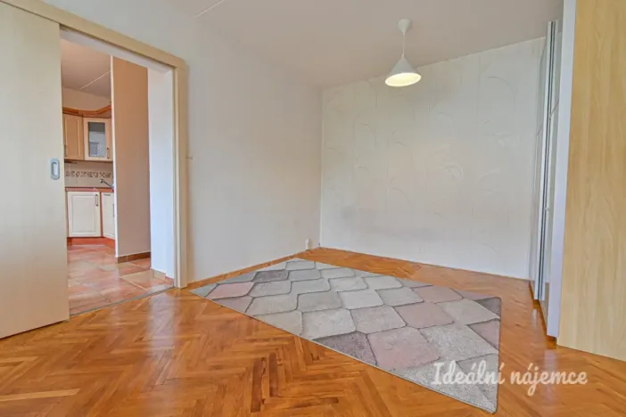 Pronájem bytu 1+1, Brno - Bystrc, Heyrovského, 34 m2