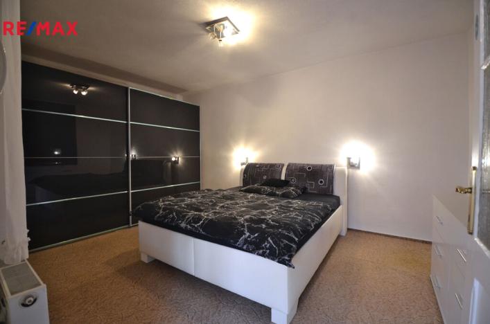 Prodej rodinného domu, Uničov, Masarykovo nám., 307 m2