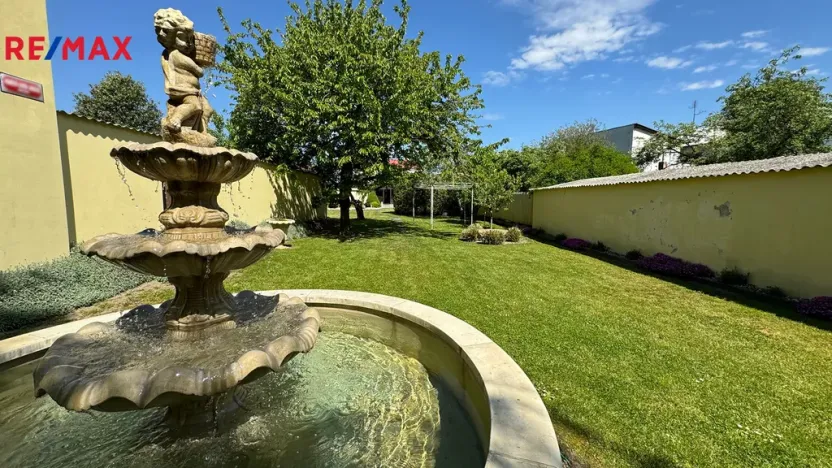 Prodej rodinného domu, Uničov, Masarykovo nám., 307 m2