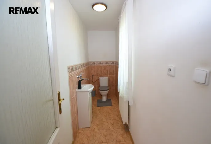 Prodej rodinného domu, Uničov, Masarykovo nám., 307 m2