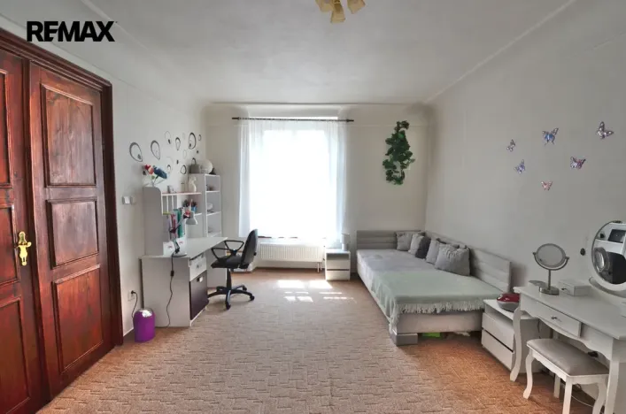 Prodej rodinného domu, Uničov, Masarykovo nám., 307 m2