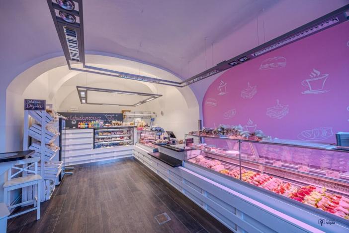 Prodej komerční nemovitosti, Vyškov - Vyškov-Město, Masarykovo náměstí, 1603 m2