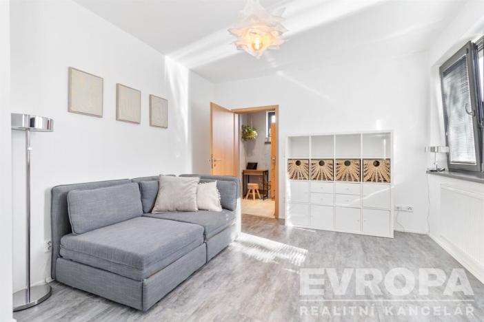 Prodej rodinného domu, Tuchoměřice, Pod Hájem, 205 m2