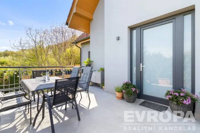 Prodej rodinného domu, Tuchoměřice, Pod Hájem, 205 m2