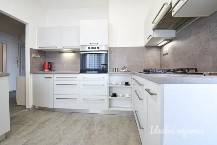 Pronájem bytu 3+1, Brno, Merhautova, 83 m2