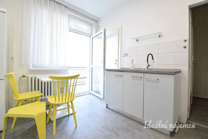 Pronájem bytu 3+1, Brno, Merhautova, 83 m2