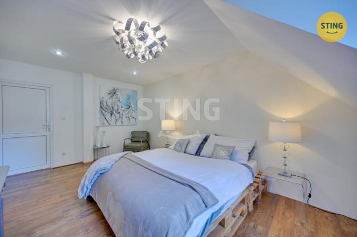 Prodej rodinného domu, Mikulov, Bezručova, 204 m2