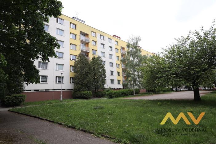 Pronájem bytu 1+1, Hradec Králové - Moravské Předměstí, Formánkova, 35 m2