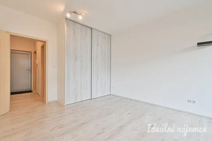 Pronájem bytu 2+kk, Brno, Košinova, 56 m2