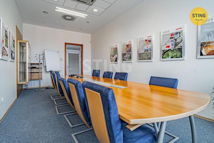 Prodej kanceláře, Třinec - Oldřichovice, 2388 m2