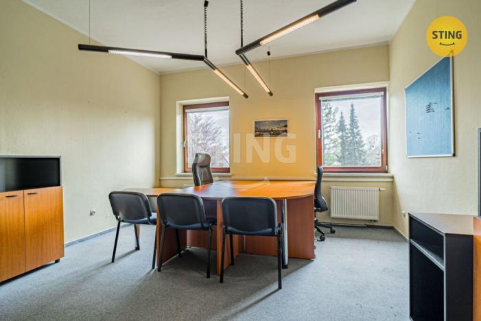 Prodej kanceláře, Třinec - Oldřichovice, 2388 m2