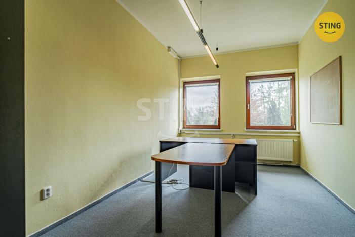 Prodej kanceláře, Třinec - Oldřichovice, 2388 m2